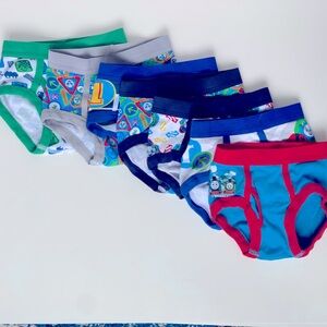 NWOT Thomas & Friends Boys Underwear size 4T